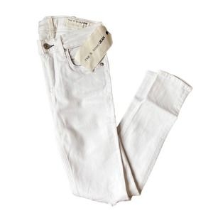 Rag & Bone Distressed Capri Jeans in White Ripped Knees Size 25 NWT $195